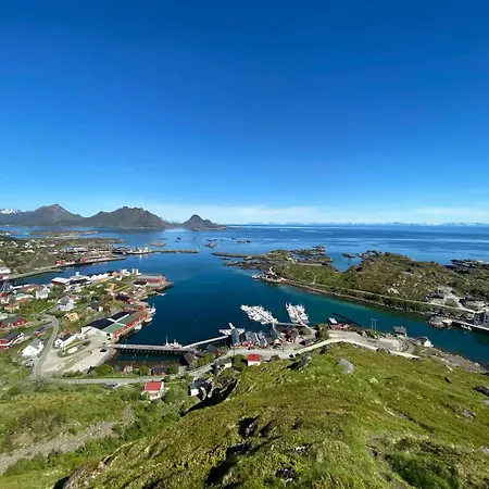 Fisherman's Cabin, Lofoten - 30 Dykkerbua Holiday home Ballstad